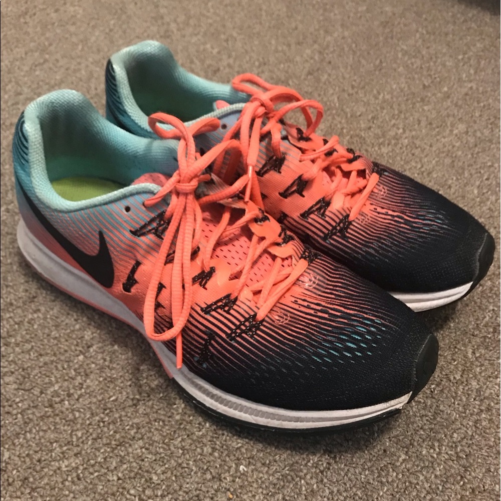 Nike Zoom Pegasus 33 Running Shoes